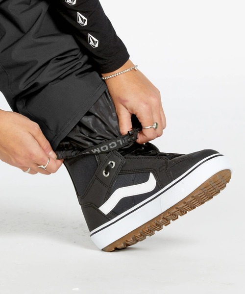 VOLCOM（ボルコム）の「【VOLCOM/ボルコム】 Womens Hallen Pants /スキースノーボードパンツ（その他パンツ・レディース・グリーン系その他/パープル系その他/ブラック・LARGE/MEDIUM/SMALL）」の7枚目の写真