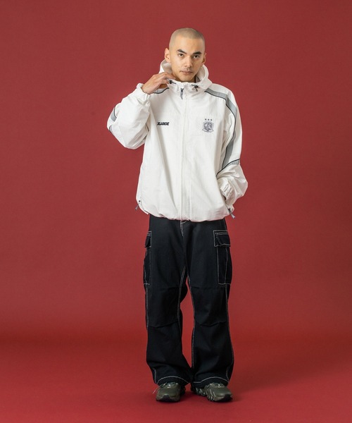 HOODED TRACK JACKET（ナイロンジャケット）｜XLARGE