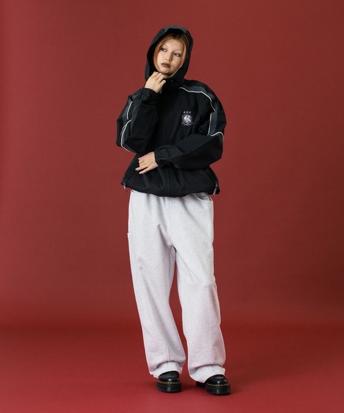 HOODED TRACK JACKET（ナイロンジャケット）｜XLARGE