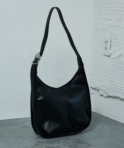 NOMINE（ノミネ）の「【AT CREATION】ヴォルガバックル ショルダーバッグ（ショルダーバッグ・レディース・ブラック/アイボリー・フリー）」の13枚目の写真