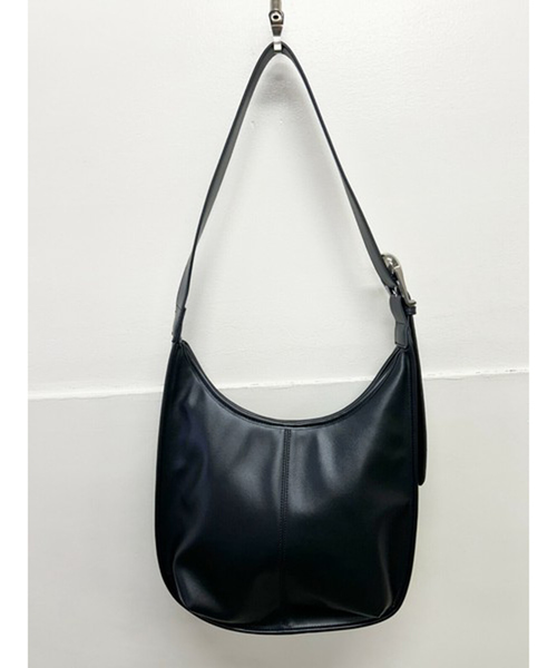 NOMINE（ノミネ）の「【AT CREATION】ヴォルガバックル ショルダーバッグ（ショルダーバッグ・レディース・ブラック/アイボリー・フリー）」の20枚目の写真