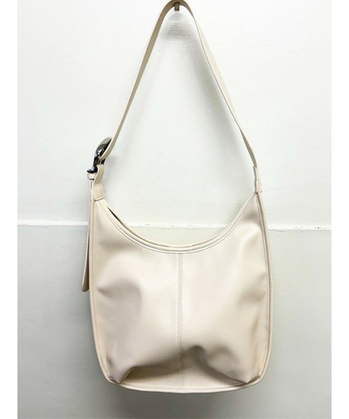 NOMINE（ノミネ）の「【AT CREATION】ヴォルガバックル ショルダーバッグ（ショルダーバッグ・レディース・ブラック/アイボリー・フリー）」の21枚目の写真