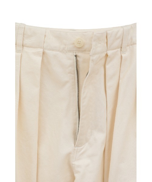 CLANE（クラネ）の「CLANE/クラネ/WIDE TUCK WORK PANTS（カーゴパンツ・レディース・ブラウン/アイボリー・1/2）」の4枚目の写真