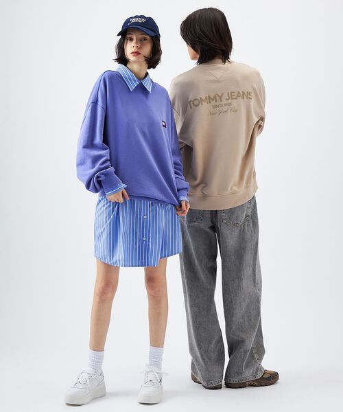 tommy jeans（トミー ジーンズ）の「90Sニュークラッシッククルーネックスウェットシャツ（スウェット・メンズ・スカイブルー/グレー/アイボリー・LARGE/MEDIUM/X-LARGE/SMALL）」の6枚目の写真