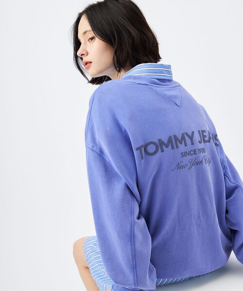 tommy jeans（トミー ジーンズ）の「90Sニュークラッシッククルーネックスウェットシャツ（スウェット・メンズ・スカイブルー/グレー/アイボリー・LARGE/MEDIUM/X-LARGE/SMALL）」の10枚目の写真