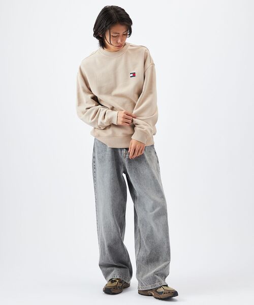 tommy jeans（トミー ジーンズ）の「90Sニュークラッシッククルーネックスウェットシャツ（スウェット・メンズ・スカイブルー/グレー/アイボリー・LARGE/MEDIUM/X-LARGE/SMALL）」の22枚目の写真