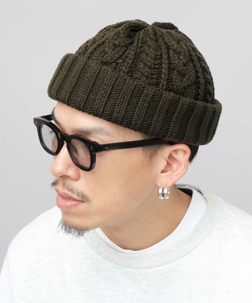 Mr.COVER（ミスターカバー）の「日本製 ウール混アクリル 編み替え ケーブル編み ロールキャップ ニット帽（ニットキャップ/ビーニー・メンズ・グレー/ネイビー/マスタード/カーキ/ブラック・FREE）」の3枚目の写真