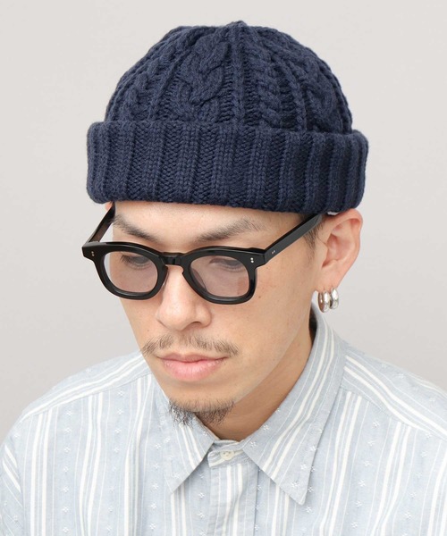 Mr.COVER（ミスターカバー）の「日本製 ウール混アクリル 編み替え ケーブル編み ロールキャップ ニット帽（ニットキャップ/ビーニー・メンズ・グレー/ネイビー/マスタード/カーキ/ブラック・FREE）」の9枚目の写真