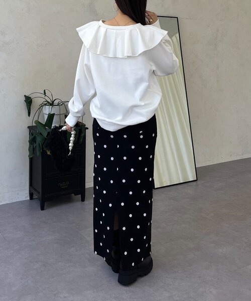 prose verse（プロズヴェール）の「ビッグフリルカラースウェット（スウェット・レディース・オフホワイト/グレー/ブラック・MEDIUM/LARGE）」の21枚目の写真