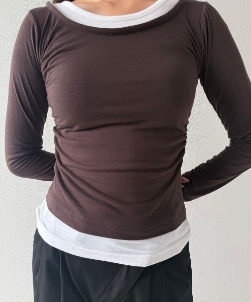 Geeong(ジーオン)の「【ZOZO限定】シャーリング バイカラー レイヤード カットソー(Tシャツ/カットソー・レディース・ブラック/ブルー/グレー/ブラウン・FREE)」の18枚目の写真