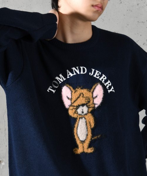 Tom＆Jerry（トムアンドジェリー）の「【neos】TOM&JERRY トムとジェリー ルーズシルエット ジャガード ファー 刺繍 ステッチ デザイン ニット セーター（ニット/セーター・メンズ・サックスブルー/ブラック系/ネイビー/ホワイト・MEDIUM/LARGE/X-LARGE）」の9枚目の写真