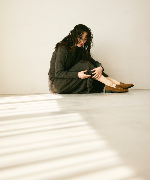 Lutim by u(ルチバイユー)の「Gather toe loafer / ギャザートゥローファー(ローファー・レディース・キャメル/ブラウン/ブラック・24.5/23.5)」の10枚目の写真