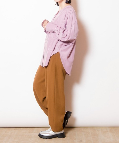 OSMOSIS（オズモーシス）の「タックシャツブラウス（シャツ/ブラウス・レディース・カーキ/アイボリー/ブラック/ピンク・ONE SIZE）」の13枚目の写真