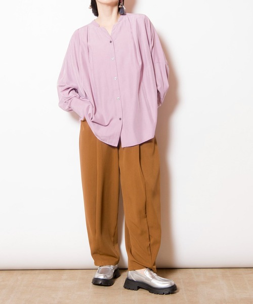 OSMOSIS（オズモーシス）の「タックシャツブラウス（シャツ/ブラウス・レディース・カーキ/アイボリー/ブラック/ピンク・ONE SIZE）」の15枚目の写真