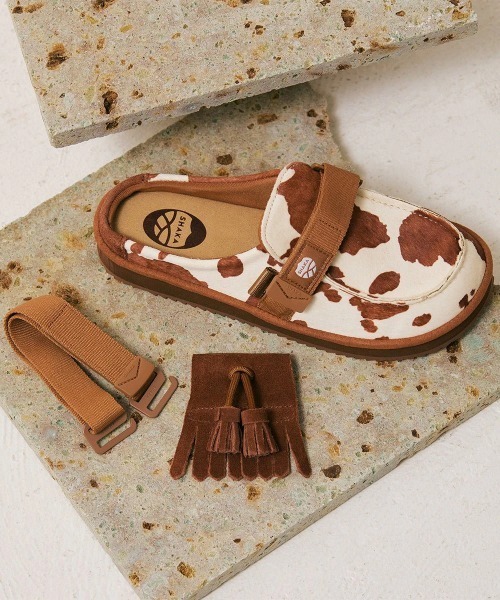 SHAKA（シャカ）の「SHAKA/シャカ　MOC MULE TASSEL COWHAIR（サンダル・レディース・その他1/ブラウン・23cm/24cm/25cm）」の12枚目の写真