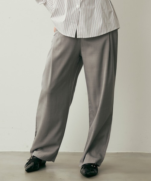 Clum(クルム)の「ヨークデザインストレートスラックス(スラックス・レディース・ブラック/グレー・LARGE/MEDIUM/SMALL)」の16枚目の写真