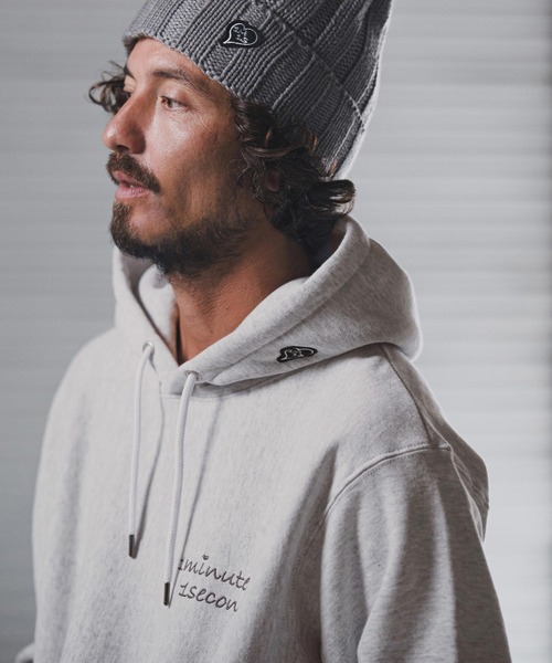 1minute 1second(ワンミニットワンセカンド)の「mpa3959-12oz heavy weight hoodie with cursive embroidery パーカー(1M25F250)(パーカー・メンズ・ネイビー/アッシュ/ブラック・M/S/XL/L)」の19枚目の写真