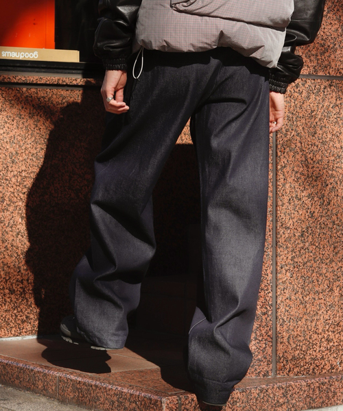 WISM(ウィズム)の「SEVENTH / セブンス DENIM 440 BERMUDA JEANS(デニムパンツ・メンズ・ネイビー・MEDIUM/SMALL)」の8枚目の写真