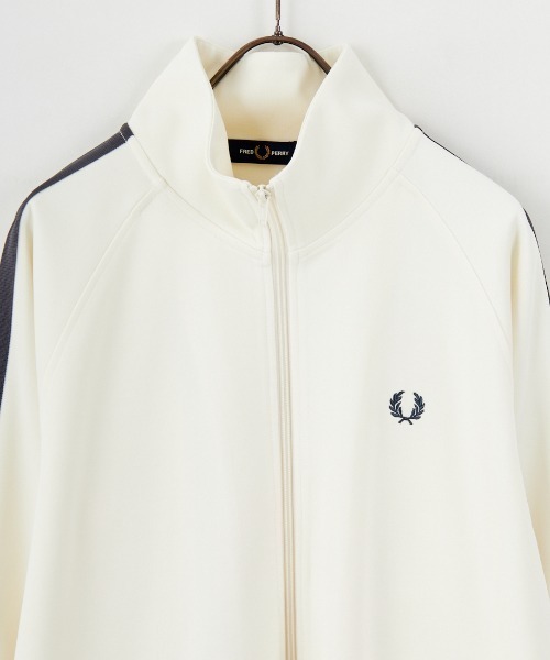 フレッドペリー　スタッズロゴ トラックジャケット 白 WEB先行予約】[FRED PERRY/フレッドペリー] 別注 配色ライン