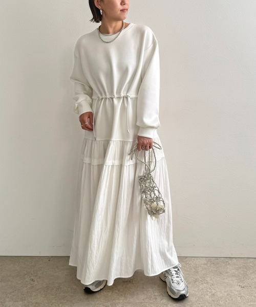 LHELBIE（レルビエ）の「ウエストドロストドッキングワンピース（ワンピース・レディース・ブラック/チャコールグレー/オフホワイト・M）」の9枚目の写真