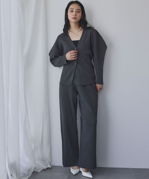 セール】【2025AW】ニット セットアップ カーブスリーブ Vネック