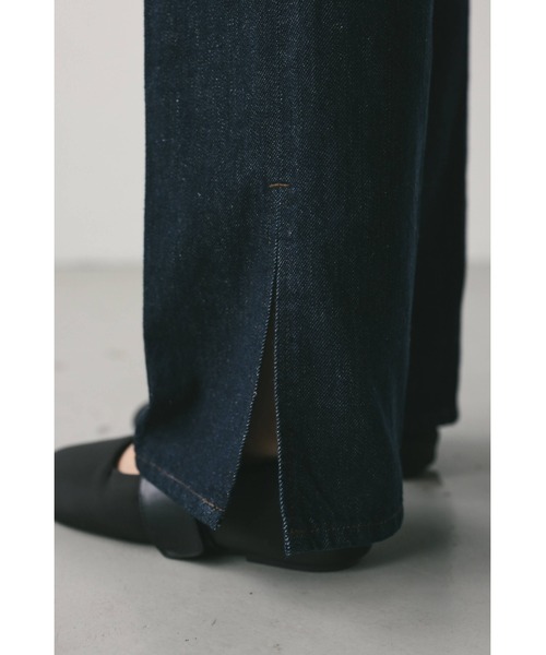 STYLEMIXER(スタイルミキサー)の「ヘムスリットストレートデニムパンツ(デニムパンツ・レディース・インディゴブルー/ブルー・X-SMALL/SMALL/MEDIUM)」の12枚目の写真