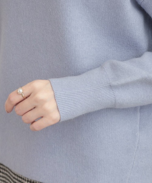 couture brooch（クチュールブローチ）の「【ゆるふわ・通勤】リッシュアンゴラ バックパール調ニット（ニット/セーター・レディース・グレー/オフホワイト/ライトブルー/ピンク系その他/ブラック・42/38/36）」の22枚目の写真