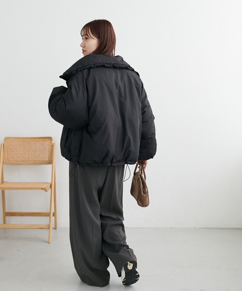 【完売】袖ボリュームショートダウン　ディスコート　ダウンジャケット　ブラック WEB限定】袖ボリュームショートダウンジャケット（ダウンジャケット