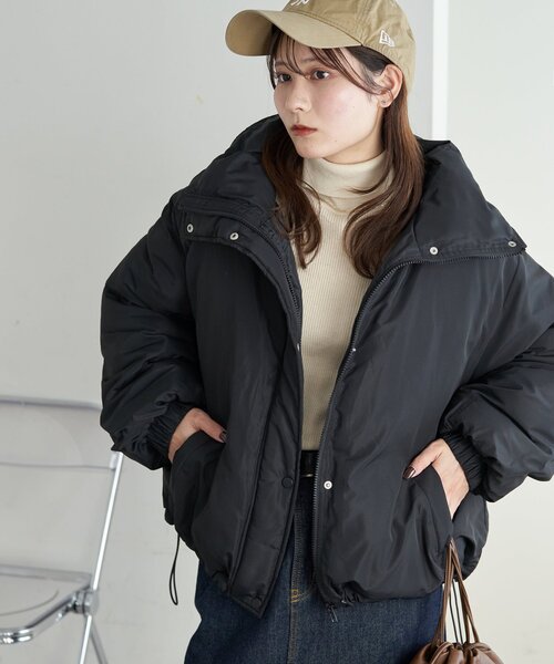 DISCOAT（ディスコート）の「【WEB限定】袖ボリュームショートダウンジャケット（ダウンジャケット/コート・レディース・アイボリー/ブラック・FREE）」の11枚目の写真