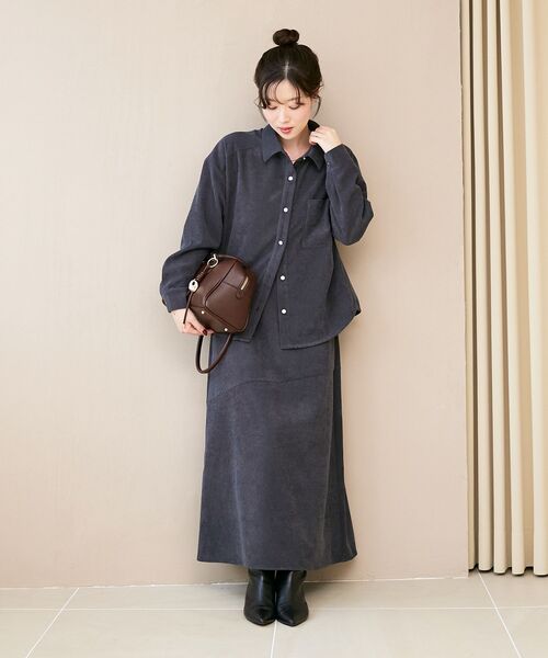 le.coeur blanc（ルクールブラン）の「コーデュロイフレアスカート（スカート・レディース・チャコールグレー/アイボリー/グレイッシュベージュ・38）」の10枚目の写真