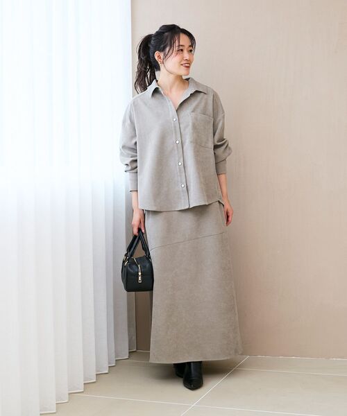 le.coeur blanc（ルクールブラン）の「コーデュロイフレアスカート（スカート・レディース・チャコールグレー/アイボリー/グレイッシュベージュ・38）」の16枚目の写真