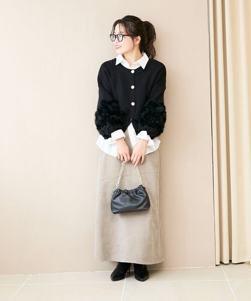 le.coeur blanc（ルクールブラン）の「コーデュロイフレアスカート（スカート・レディース・チャコールグレー/アイボリー/グレイッシュベージュ・38）」の20枚目の写真