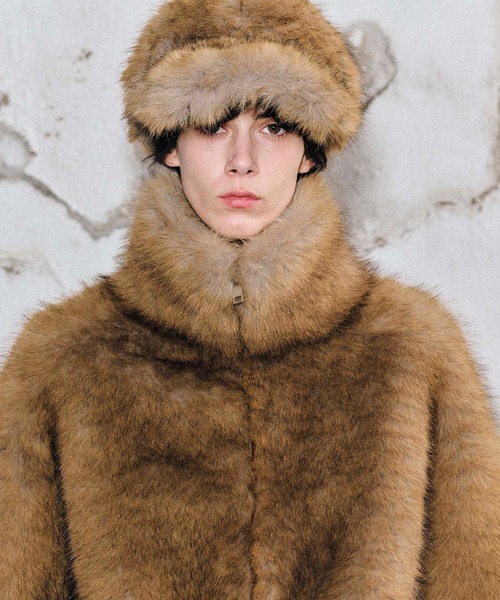 MSGM（エムエスジーエム）の「フェイクファー ベースボールキャップ（キャップ・レディース・ナチュラル・S）」の7枚目の写真