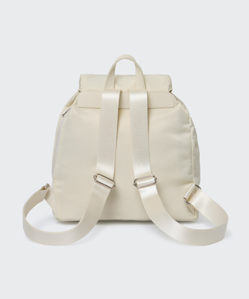 MUSINSA STANDARD WOMAN（ムシンサスタンダードウーマン）の「ウィメンズナイロンフラップミニバックパック[ライトベージュ]（バックパック/リュック・レディース・その他・FREE）」の5枚目の写真