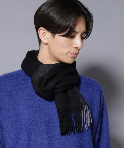 NANO universe（ナノユニバース）の「ソフトカシミヤブレンドマフラー（マフラー・メンズ・ブラック/チャコール/ボルドー/ブルー・FREE）」の2枚目の写真