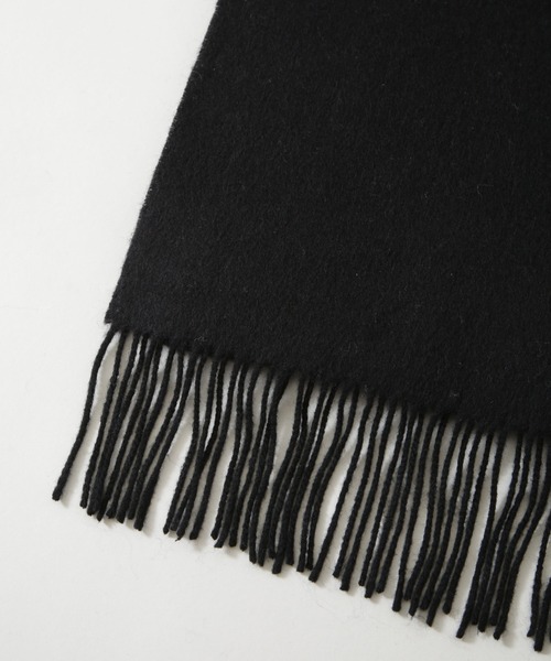 NANO universe（ナノユニバース）の「ソフトカシミヤブレンドマフラー（マフラー・メンズ・ブラック/チャコール/ボルドー/ブルー・FREE）」の7枚目の写真