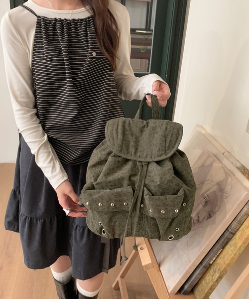 MEMECLE（メメクル）の「【MEMECLE/メメクル】レオパードスタッズリュック（バックパック/リュック・レディース・ベージュ/ブラック/カーキ・FREE）」の14枚目の写真