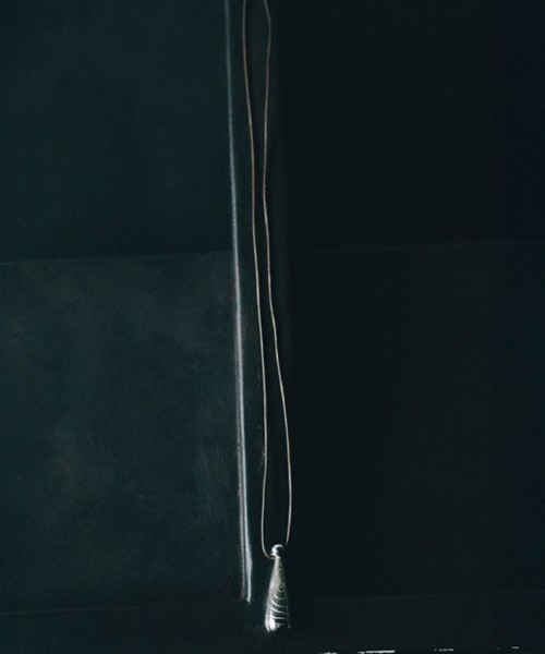 LIDNM（リドム）の「Llife QUILLE BOTTLE NECKLACE（ネックレス・メンズ・シルバー・FREE）」の7枚目の写真