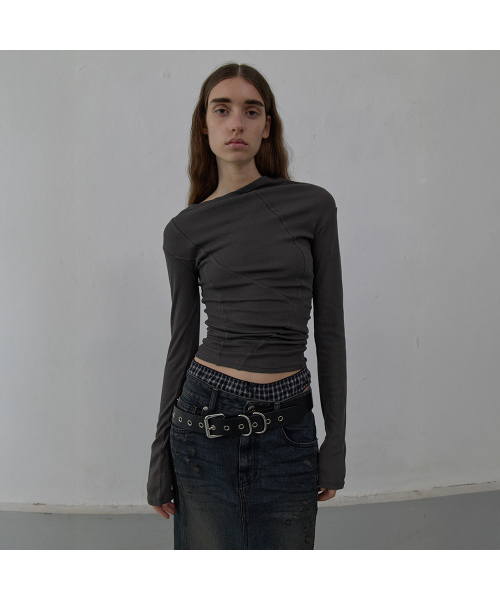LCDC TM(エルシーディーシーティーエム)の「NEW CURVED LONG SLEEVE TOP (GREY)(Tシャツ/カットソー・レディース・その他・SMALL/MEDIUM)」の1枚目の写真