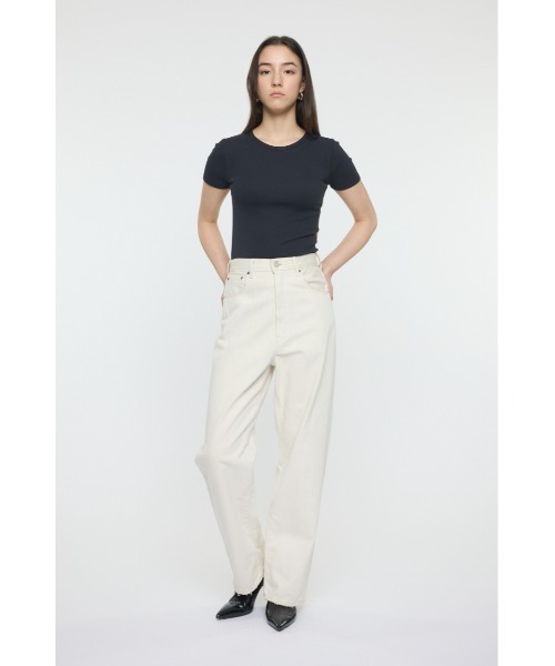 MOUSSY(マウジー)の「HW WHT LOOSE STRAIGHT(デニムパンツ・レディース・ホワイト・23inch/24inch/25inch/26inch)」の3枚目の写真
