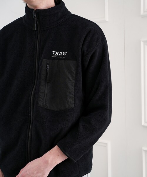 TAKEO KIKUCHI（タケオキクチ）の「TKDWフリースジャケット（ブルゾン・メンズ・ブラック・02/03/04）」の7枚目の写真