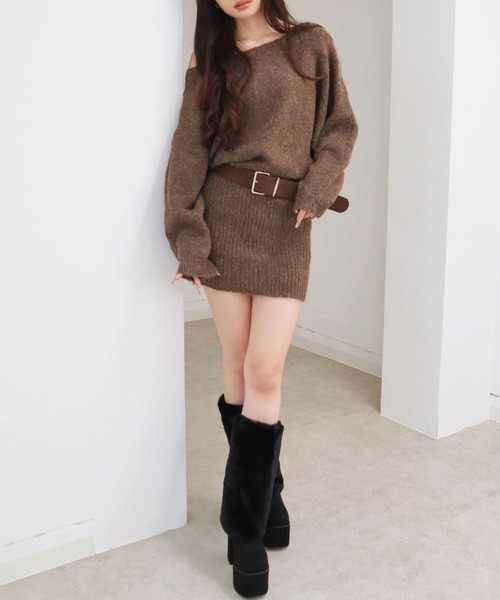 CECIL McBEE（セシルマクビー）の「ベルト付きニットワンピース（ワンピース・レディース・グレー/ブラウン/アイボリー・MEDIUM）」の3枚目の写真