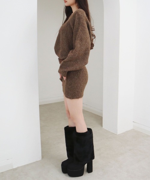 CECIL McBEE（セシルマクビー）の「ベルト付きニットワンピース（ワンピース・レディース・グレー/ブラウン/アイボリー・MEDIUM）」の6枚目の写真