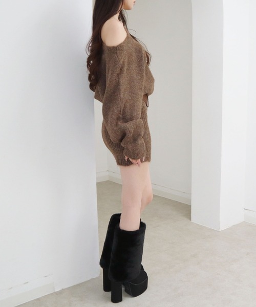 CECIL McBEE（セシルマクビー）の「ベルト付きニットワンピース（ワンピース・レディース・グレー/ブラウン/アイボリー・MEDIUM）」の8枚目の写真