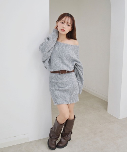 CECIL McBEE（セシルマクビー）の「ベルト付きニットワンピース（ワンピース・レディース・グレー/ブラウン/アイボリー・MEDIUM）」の9枚目の写真
