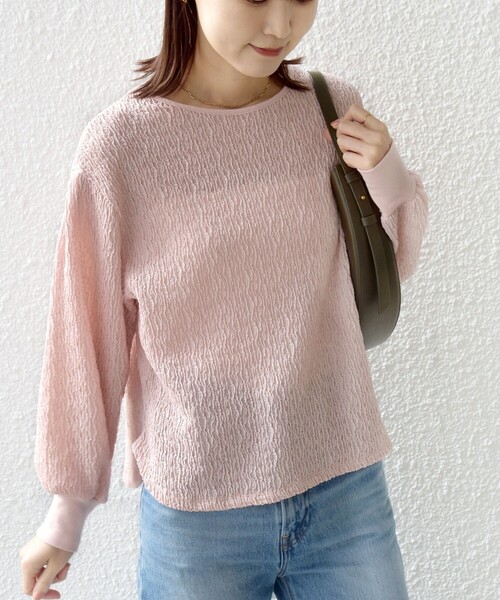 SHIPS(シップス)の「〈手洗い可能〉ランダム ブルーゼ 袖 タック プルオーバー(Tシャツ/カットソー・レディース・ナチュラル/ベージュ/ピンク/ライトブルー・ONE SIZE)」の5枚目の写真