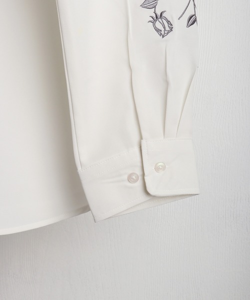 WESTSEA(ウエストシー)の「NAIVE MAGIC ナチュラルストレッチ ルーズサイズ 袖 薔薇刺繍 長袖シャツ(シャツ/ブラウス・メンズ・ホワイト/ブルー/ブラック・M/L)」の16枚目の写真