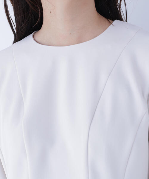 NATURAL BEAUTY BASIC（ナチュラルビューティーベーシック）の「◇フォルムペプラムセットアップ（パンツドレス・レディース・ベージュ/ネイビー・MEDIUM/SMALL）」の14枚目の写真