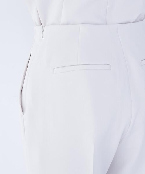 NATURAL BEAUTY BASIC(ナチュラルビューティーベーシック)の「◇フォルムペプラムセットアップ(パンツドレス・レディース・ベージュ/ネイビー・MEDIUM/SMALL)」の8枚目の写真