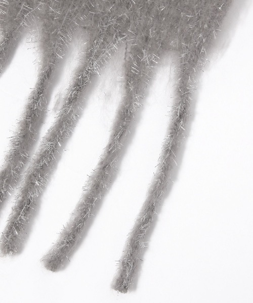 GLOBAL WORK（グローバルワーク）の「ラメ太フリンジストール/633401（ストール/ショール・レディース・ライトグレー/オフホワイト/ブラック・FREE）」の8枚目の写真